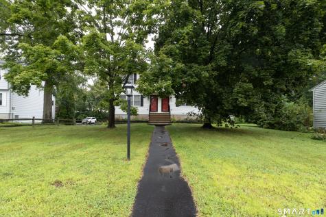 10 Clancy Road Branford CT 06405