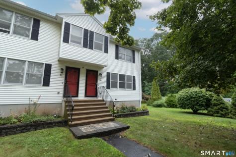 10 Clancy Road Branford CT 06405