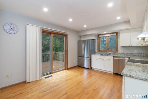 10 Clancy Road Branford CT 06405