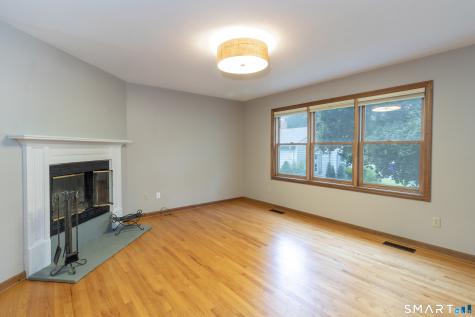 10 Clancy Road Branford CT 06405