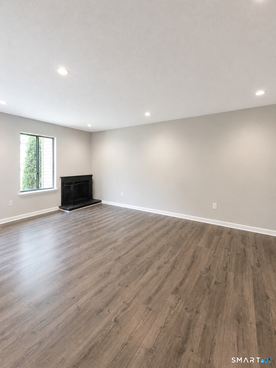12 Greenbrair Drive Farmington CT 06032
