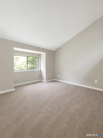 12 Greenbrair Drive Farmington CT 06032