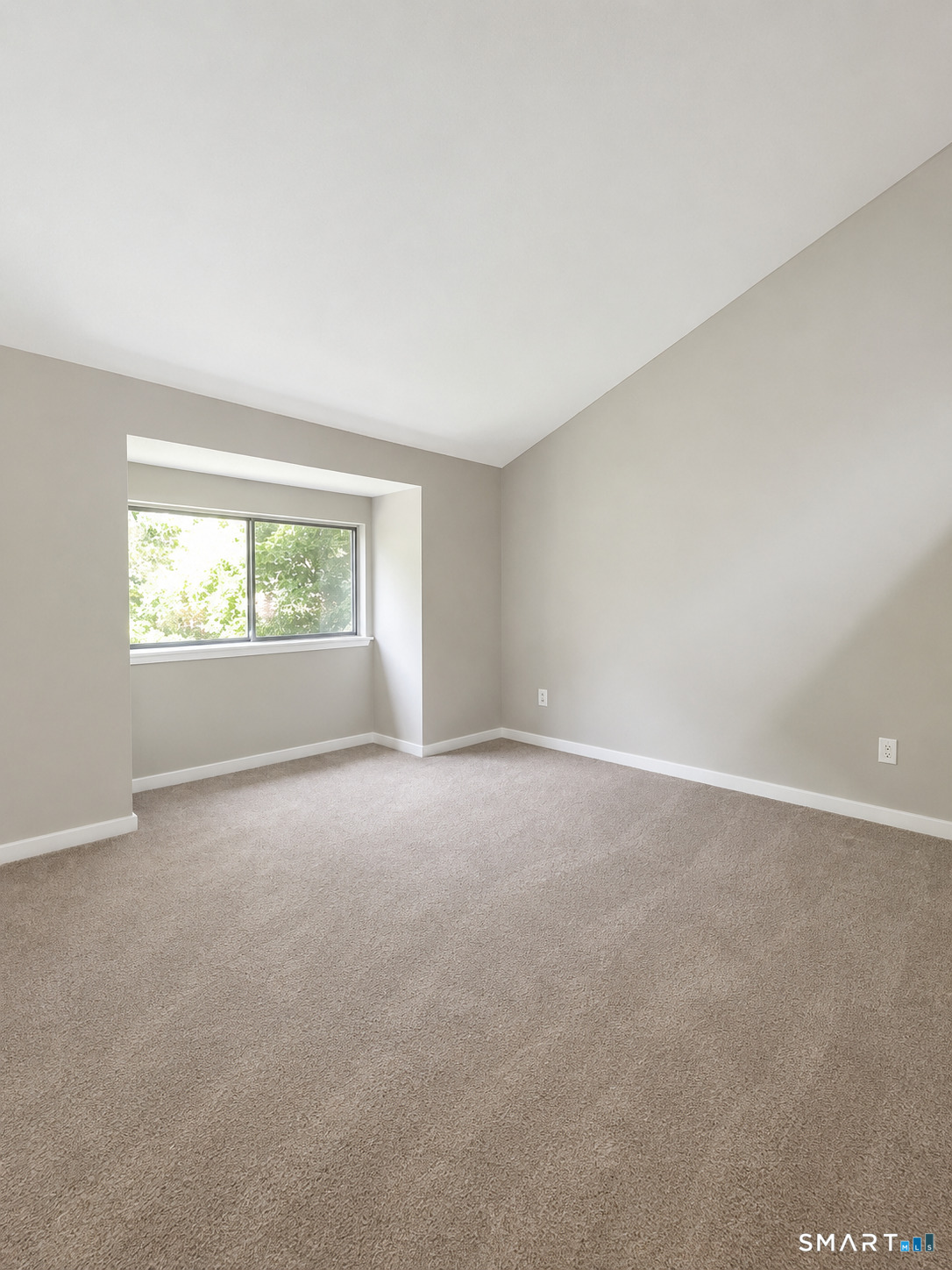 12 Greenbrair Drive Farmington CT 06032