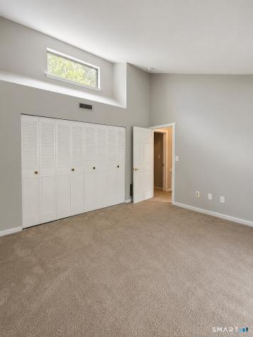 12 Greenbrair Drive Farmington CT 06032
