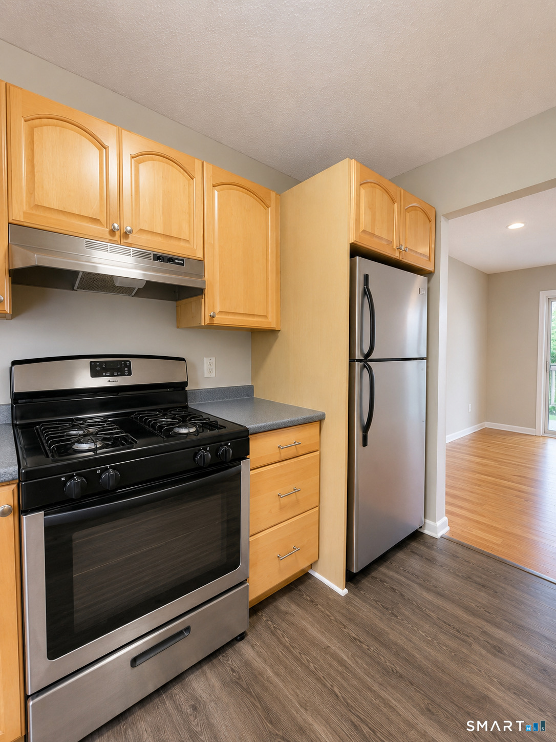 12 Greenbrair Drive Farmington CT 06032