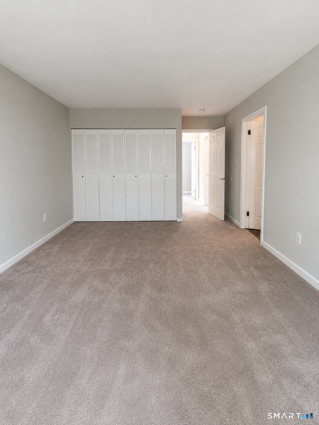 12 Greenbrair Drive Farmington CT 06032