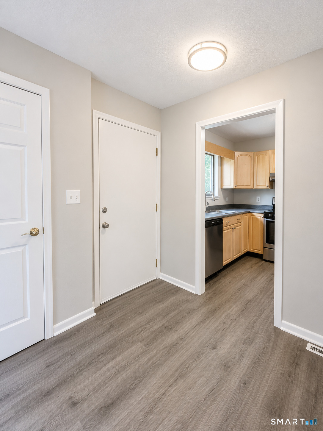12 Greenbrair Drive Farmington CT 06032