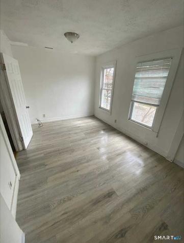27 Lilac Street New Haven CT 06511