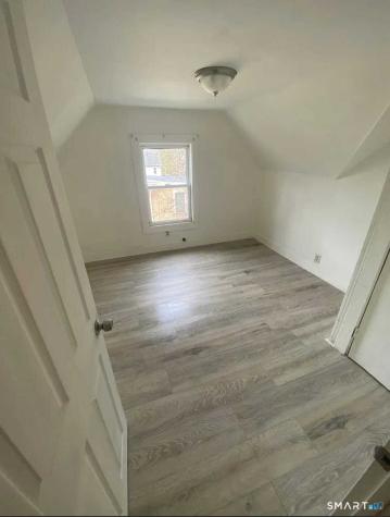 27 Lilac Street New Haven CT 06511