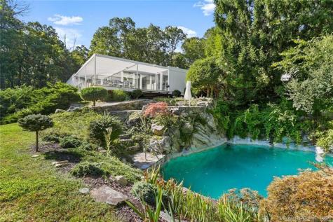 26 Chalburn Road Redding CT 06896