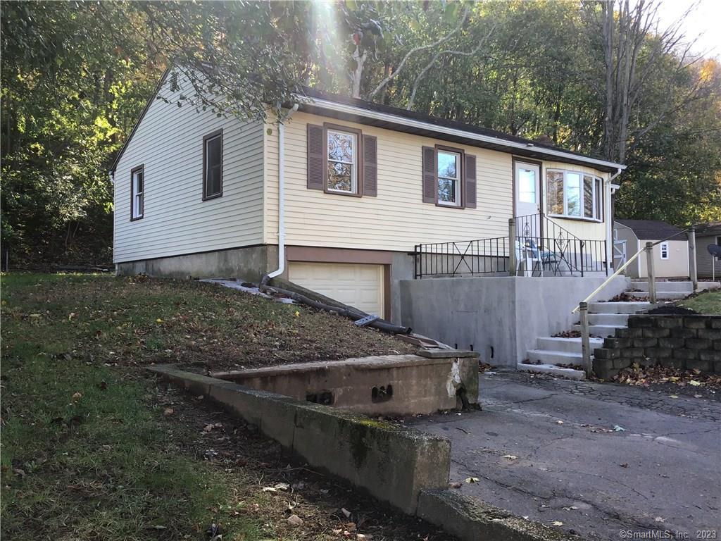 134 Borrmann Road East Haven CT 06512