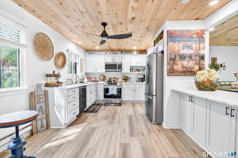 401 Heritage Village Southbury CT 06488
