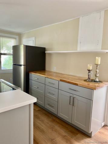 831 Boston Post Road Madison CT 06443