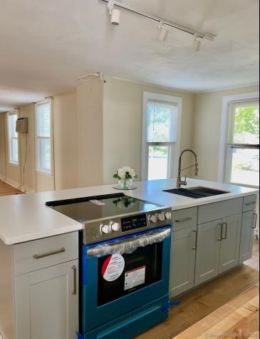 831 Boston Post Road Madison CT 06443