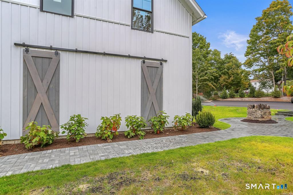 49 Daniels Farm Road Trumbull CT 06611