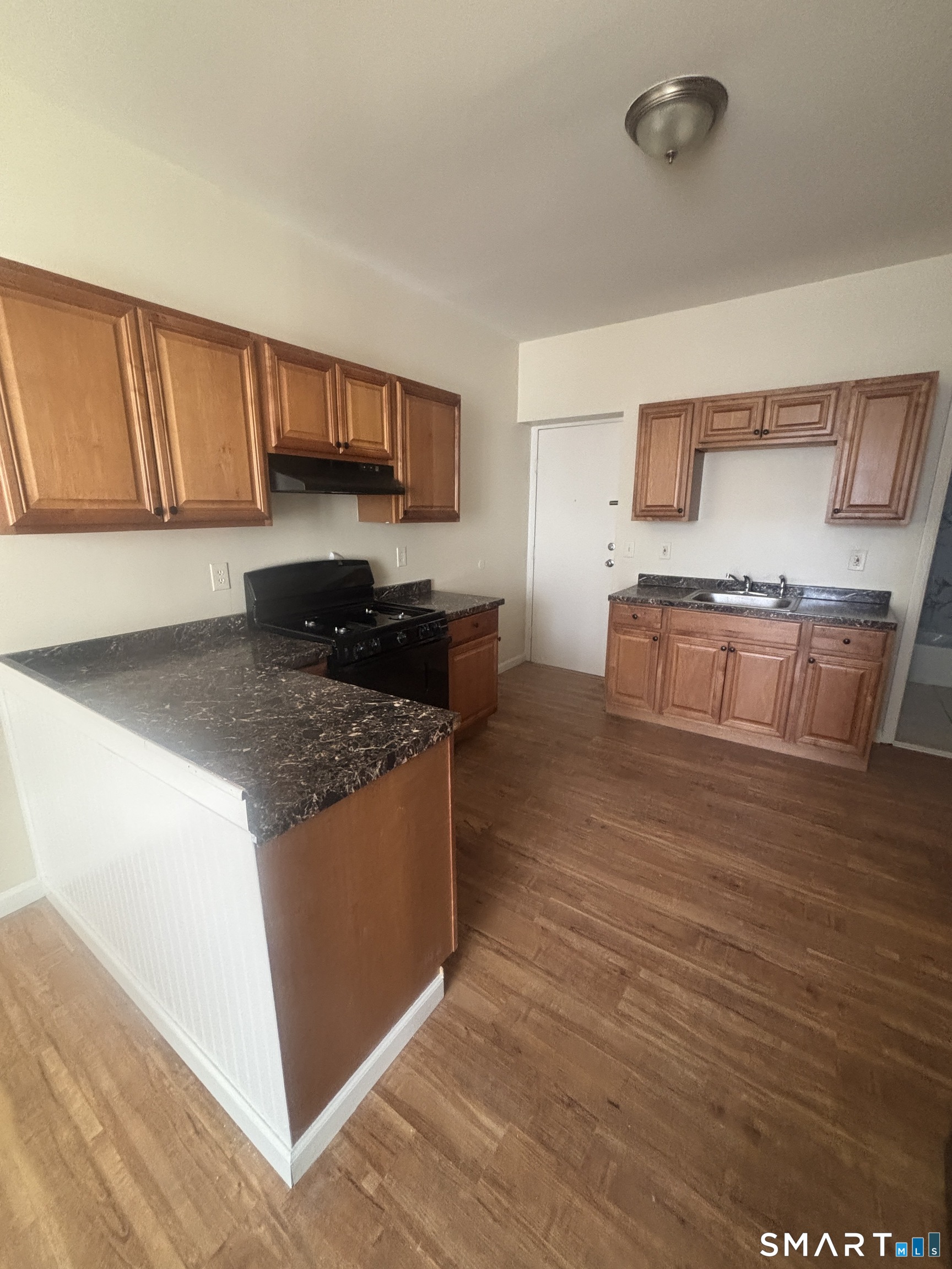 1804 Barnum Avenue Bridgeport CT 06610