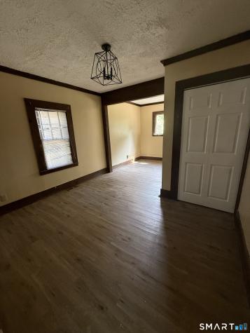 34 Homeside Avenue West Haven CT 06516