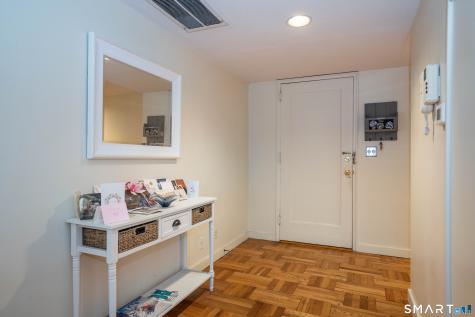20 Outlook Avenue West Hartford CT 06119