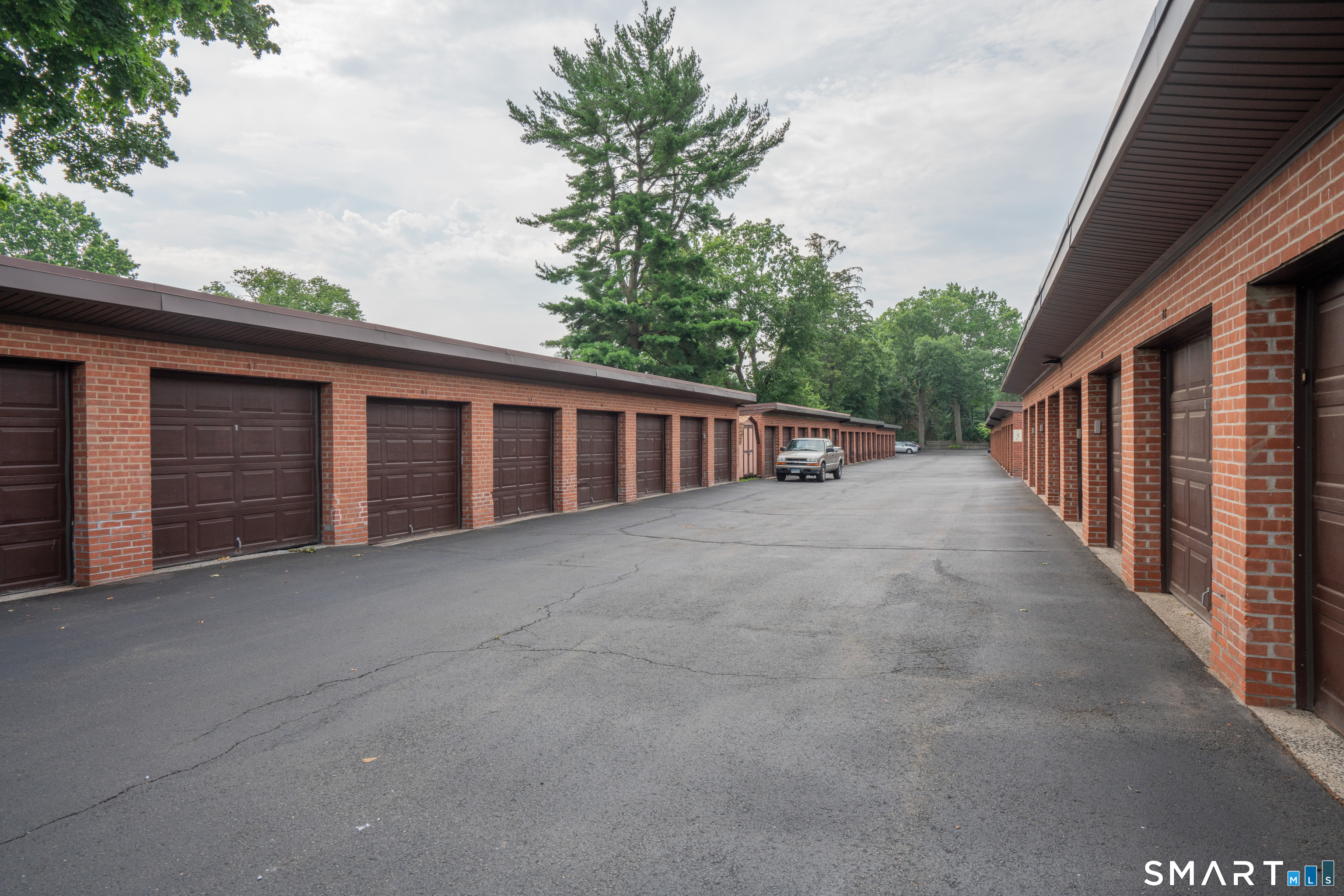 20 Outlook Avenue West Hartford CT 06119