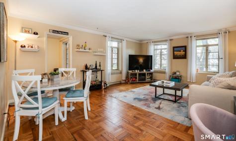 20 Outlook Avenue West Hartford CT 06119