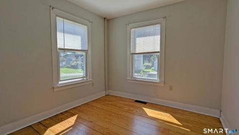 21 Fairview Street Portland CT 06480