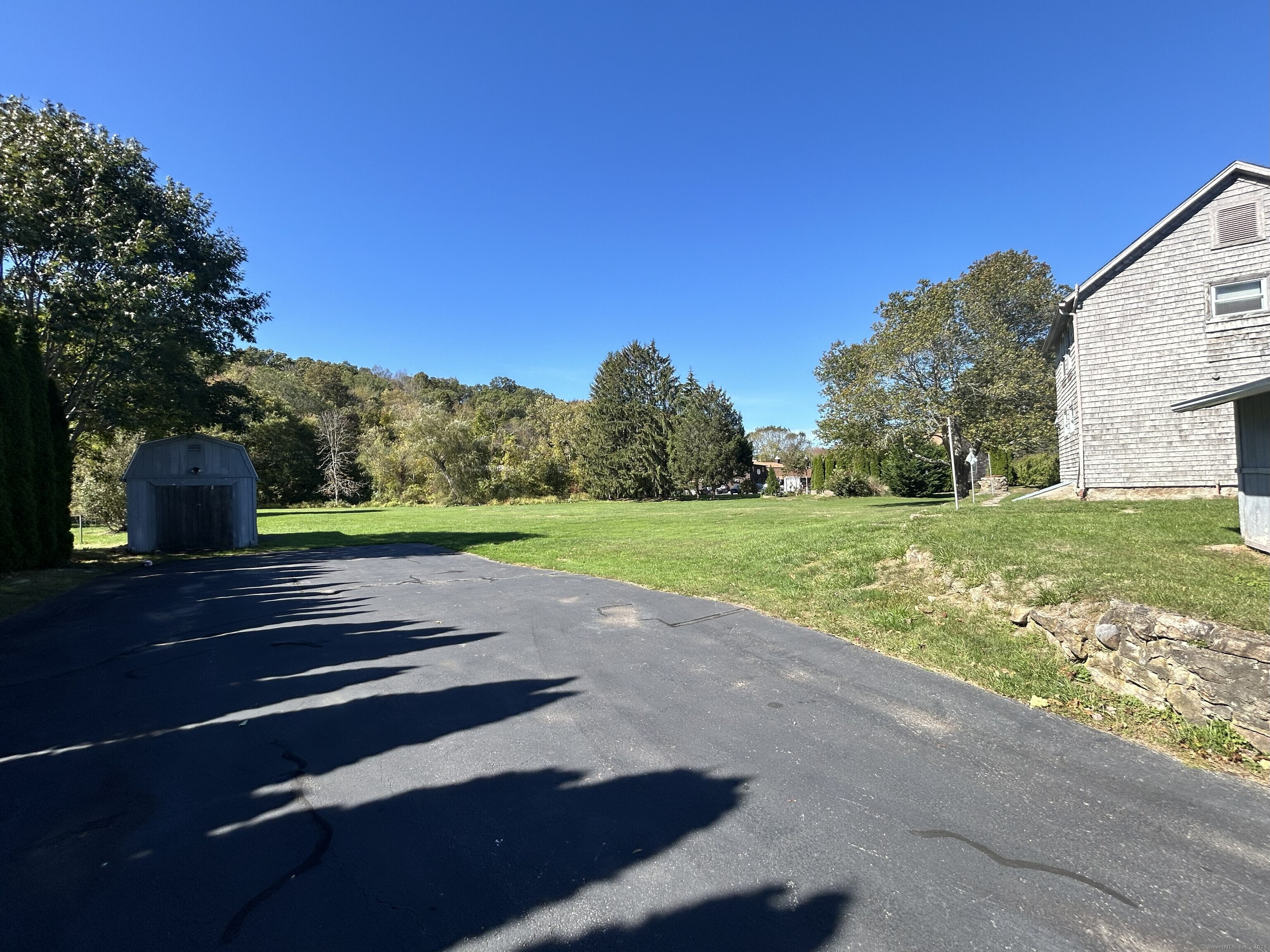 36 Church Lane East Lyme CT 06333