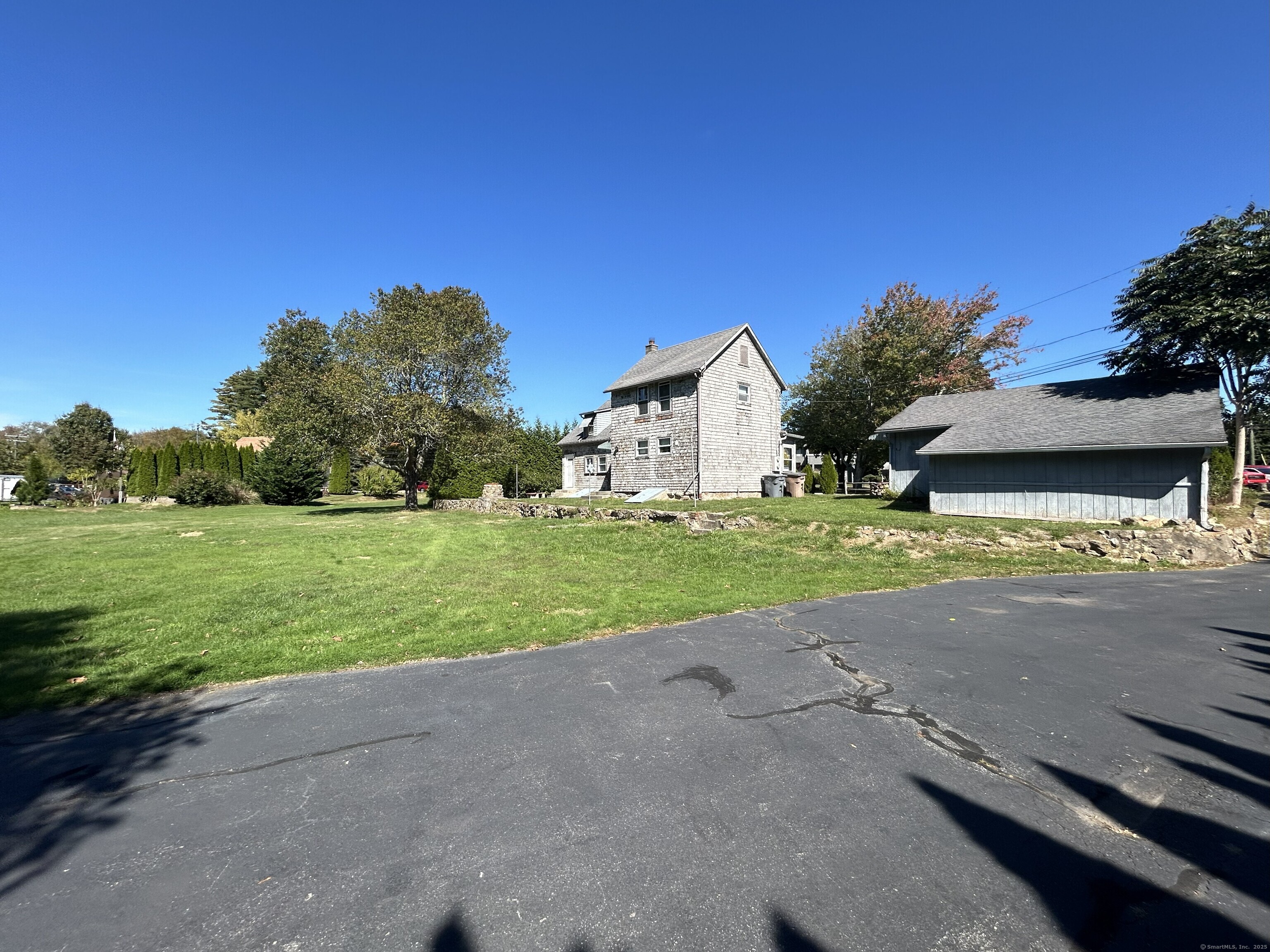 36 Church Lane East Lyme CT 06333