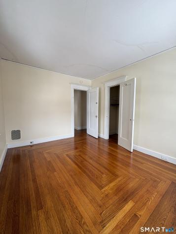 49 Hubinger Street New Haven CT 06511
