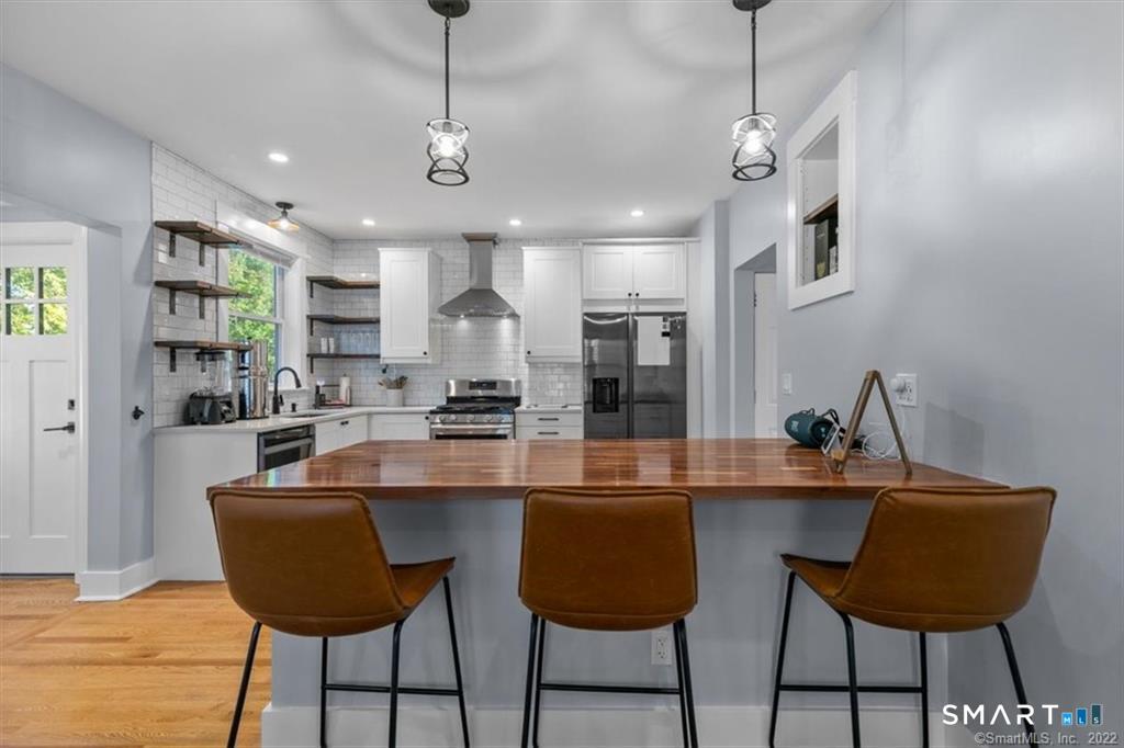 38 Beecher Place New Haven CT 06512