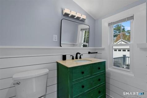 38 Beecher Place New Haven CT 06512