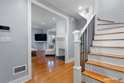 38 Beecher Place New Haven CT 06512