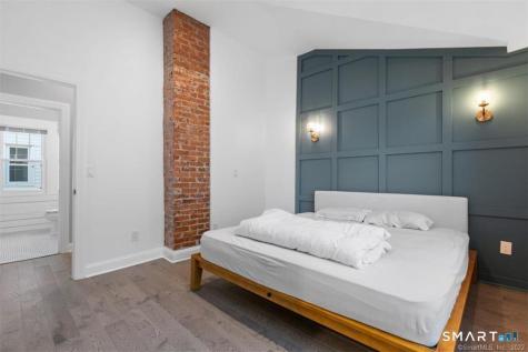 38 Beecher Place New Haven CT 06512