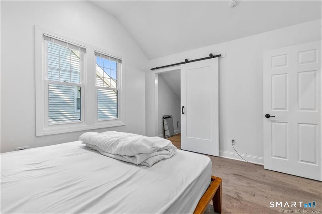 38 Beecher Place New Haven CT 06512