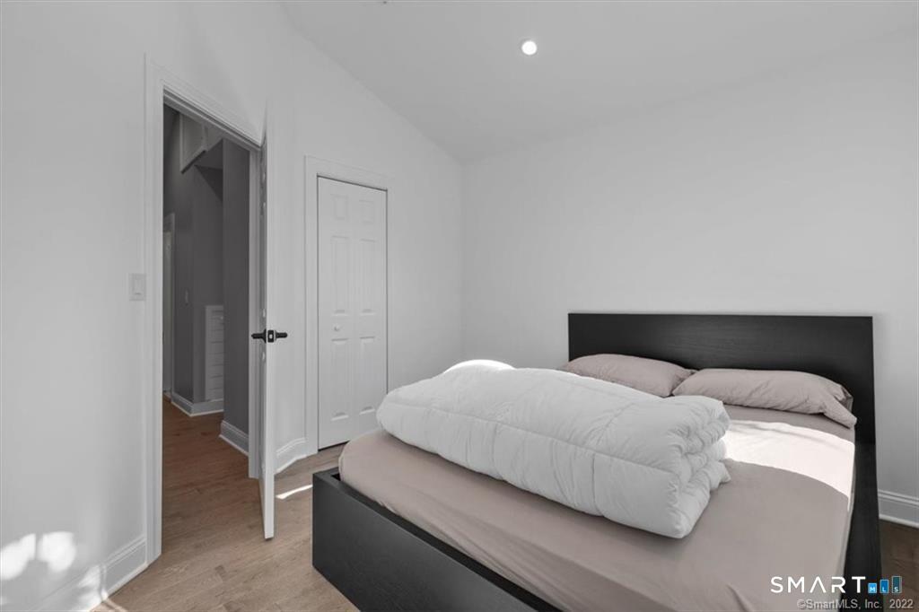 38 Beecher Place New Haven CT 06512