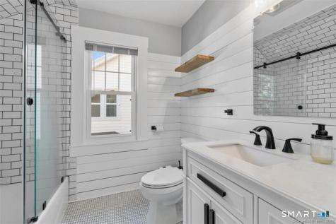 38 Beecher Place New Haven CT 06512
