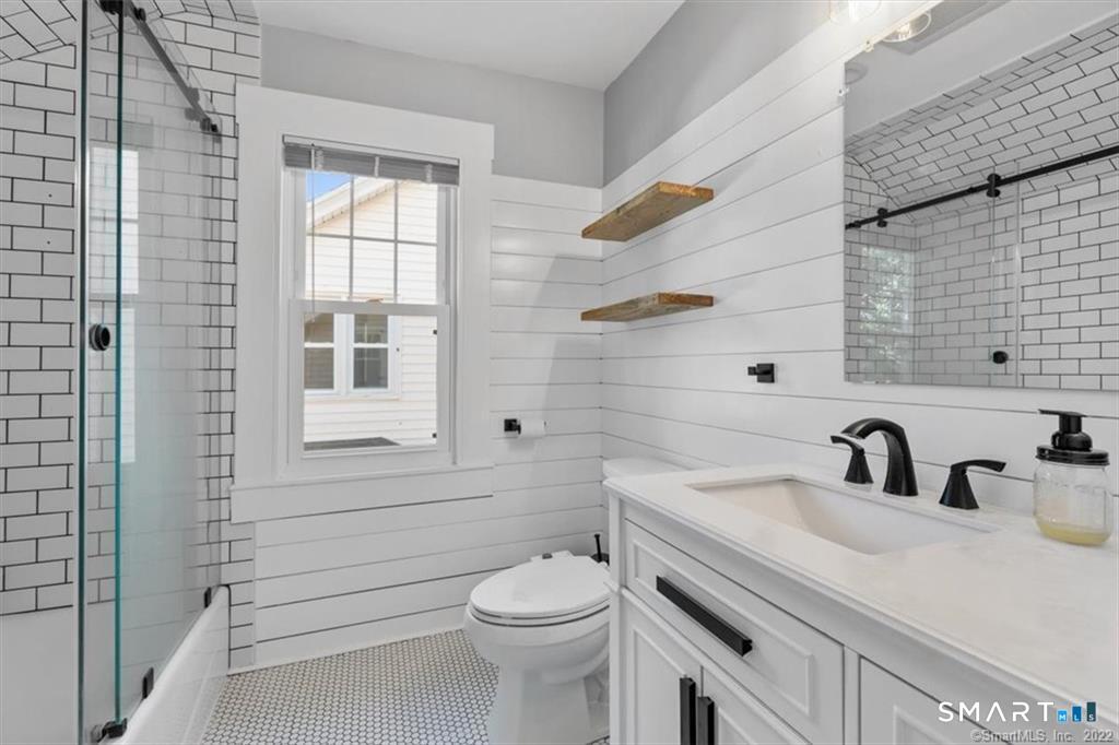 38 Beecher Place New Haven CT 06512