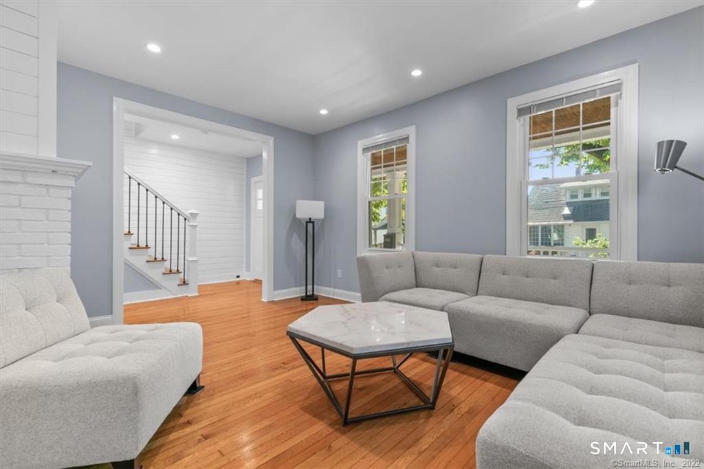 38 Beecher Place New Haven CT 06512