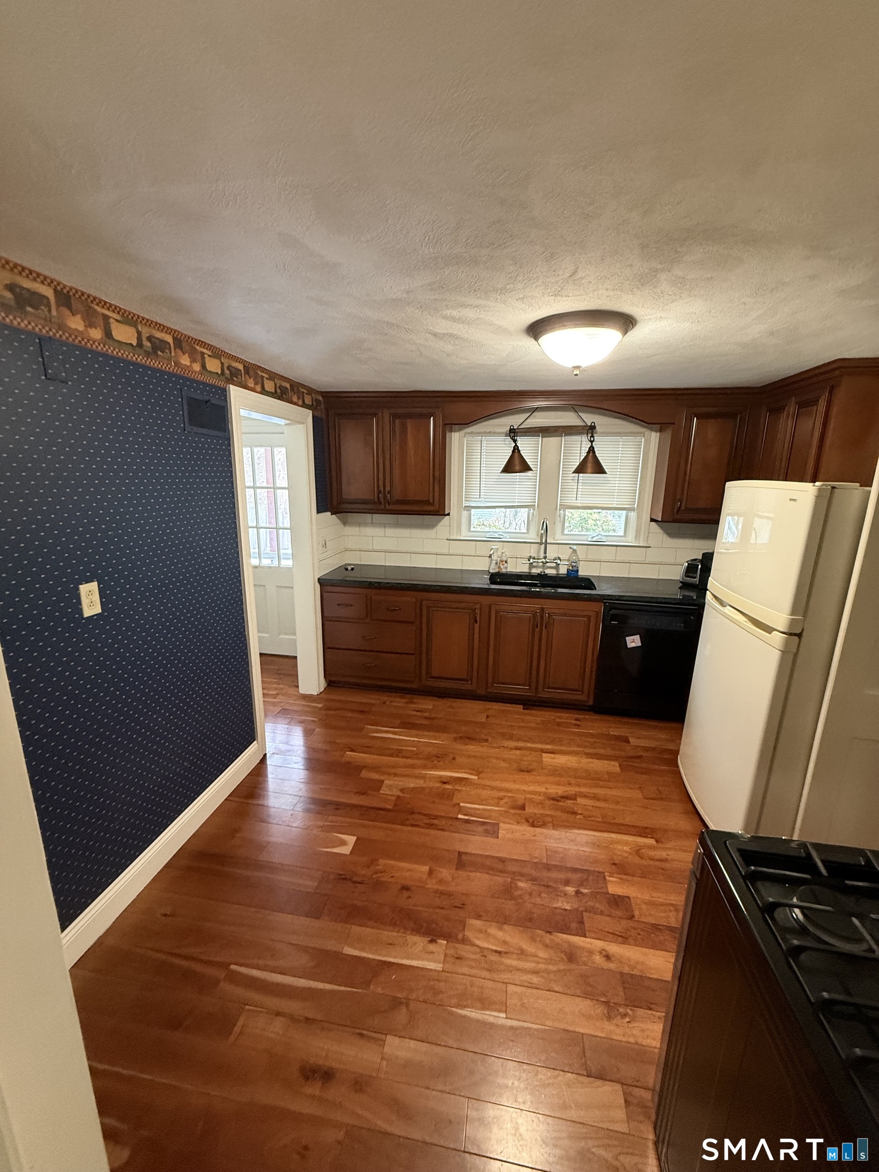 336 Ridgewood Road West Hartford CT 06107