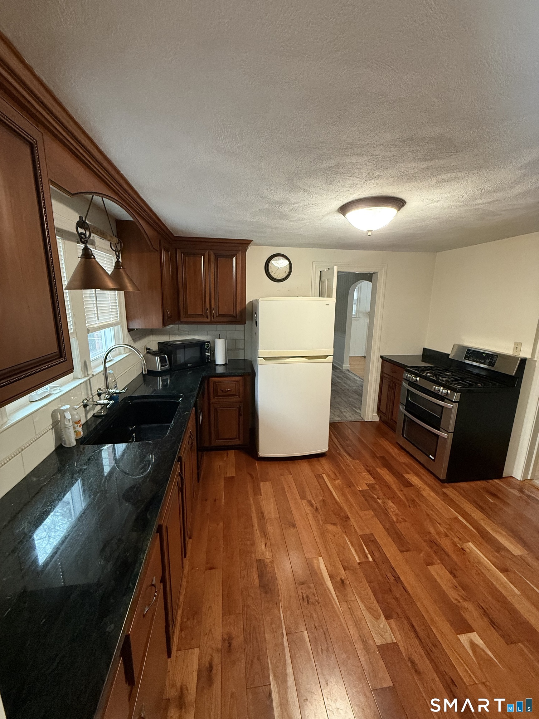 336 Ridgewood Road West Hartford CT 06107