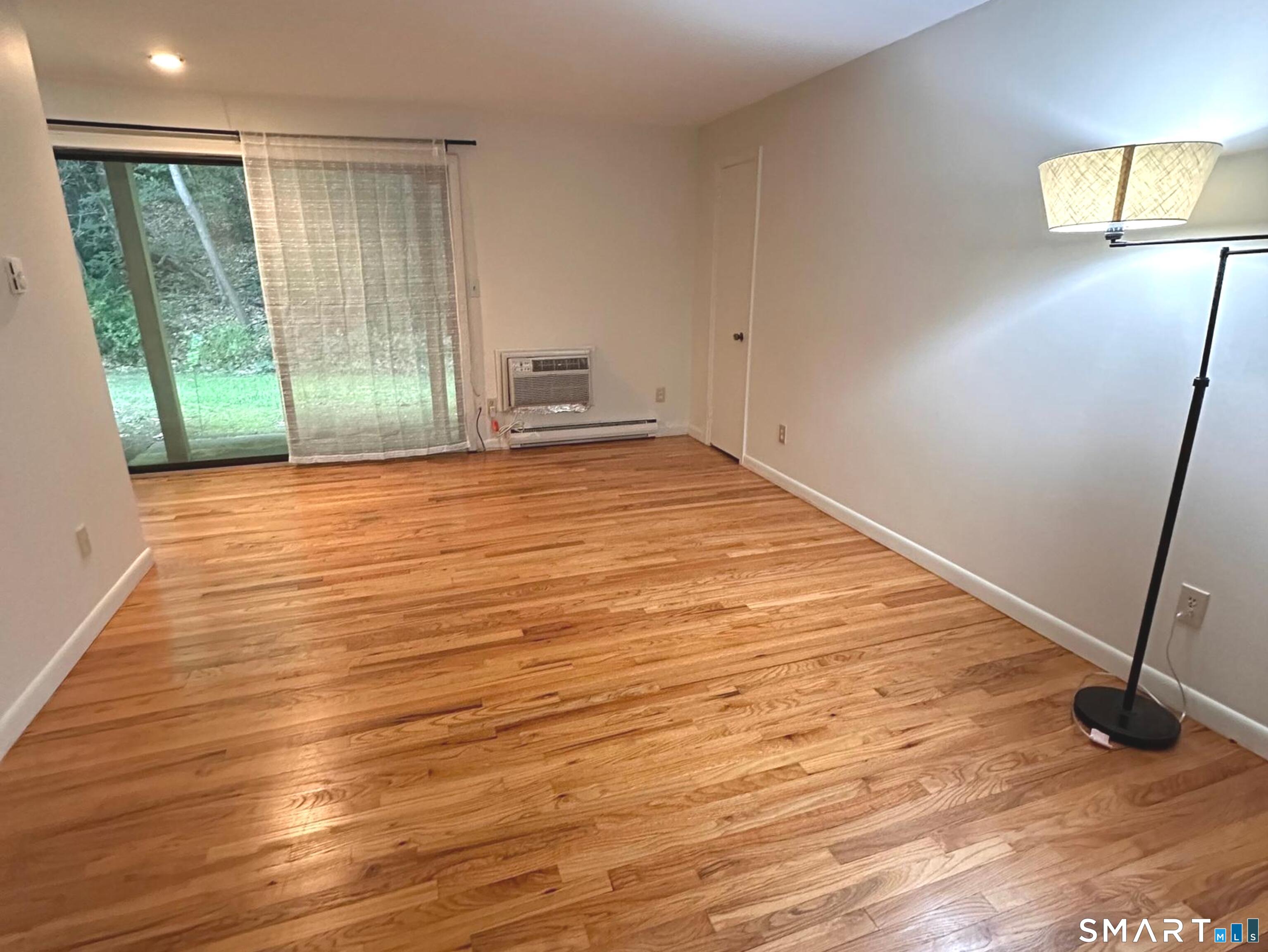 1634 Farmington Avenue Farmington CT 06085