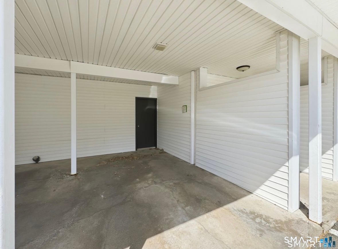 1634 Farmington Avenue Farmington CT 06085