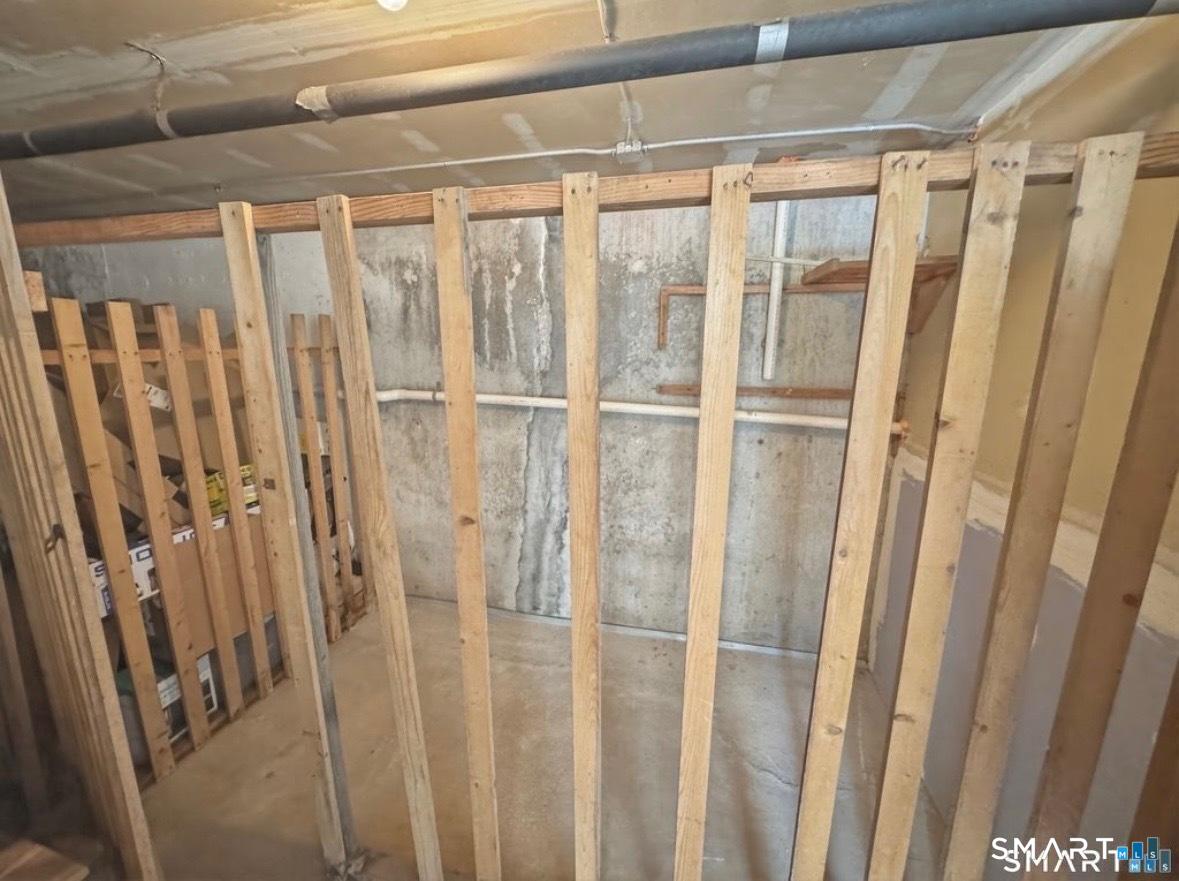 1634 Farmington Avenue Farmington CT 06085