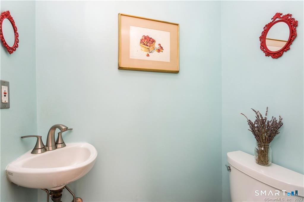 107 Marne Avenue Fairfield CT 06825