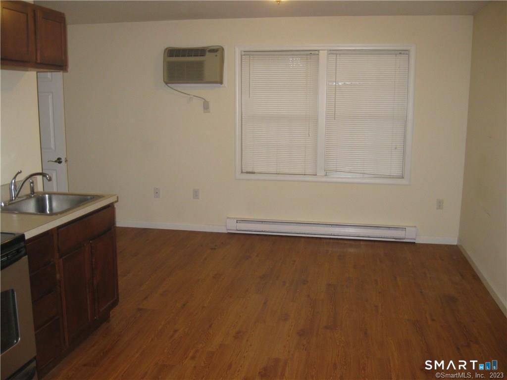 7 New Street Danbury CT 06810