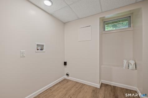 58 Jackson Avenue West Hartford CT 06110