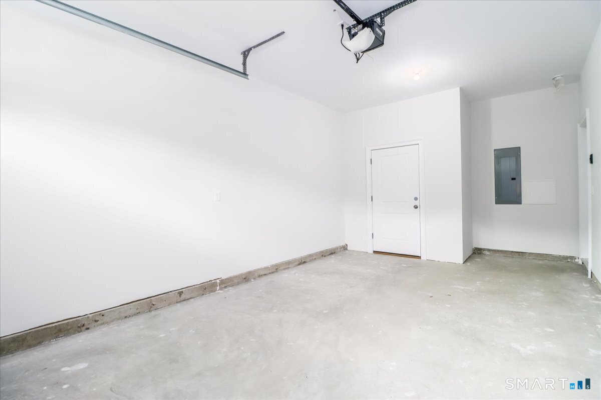 2-8 Cindy Lane Bethel CT 06801