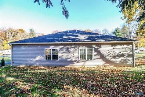 2-8 Cindy Lane Bethel CT 06801