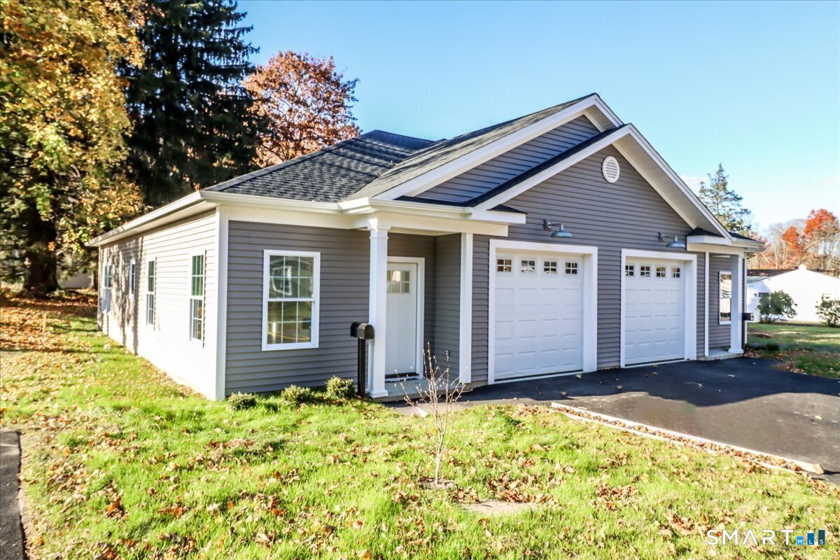 2-8 Cindy Lane Bethel CT 06801