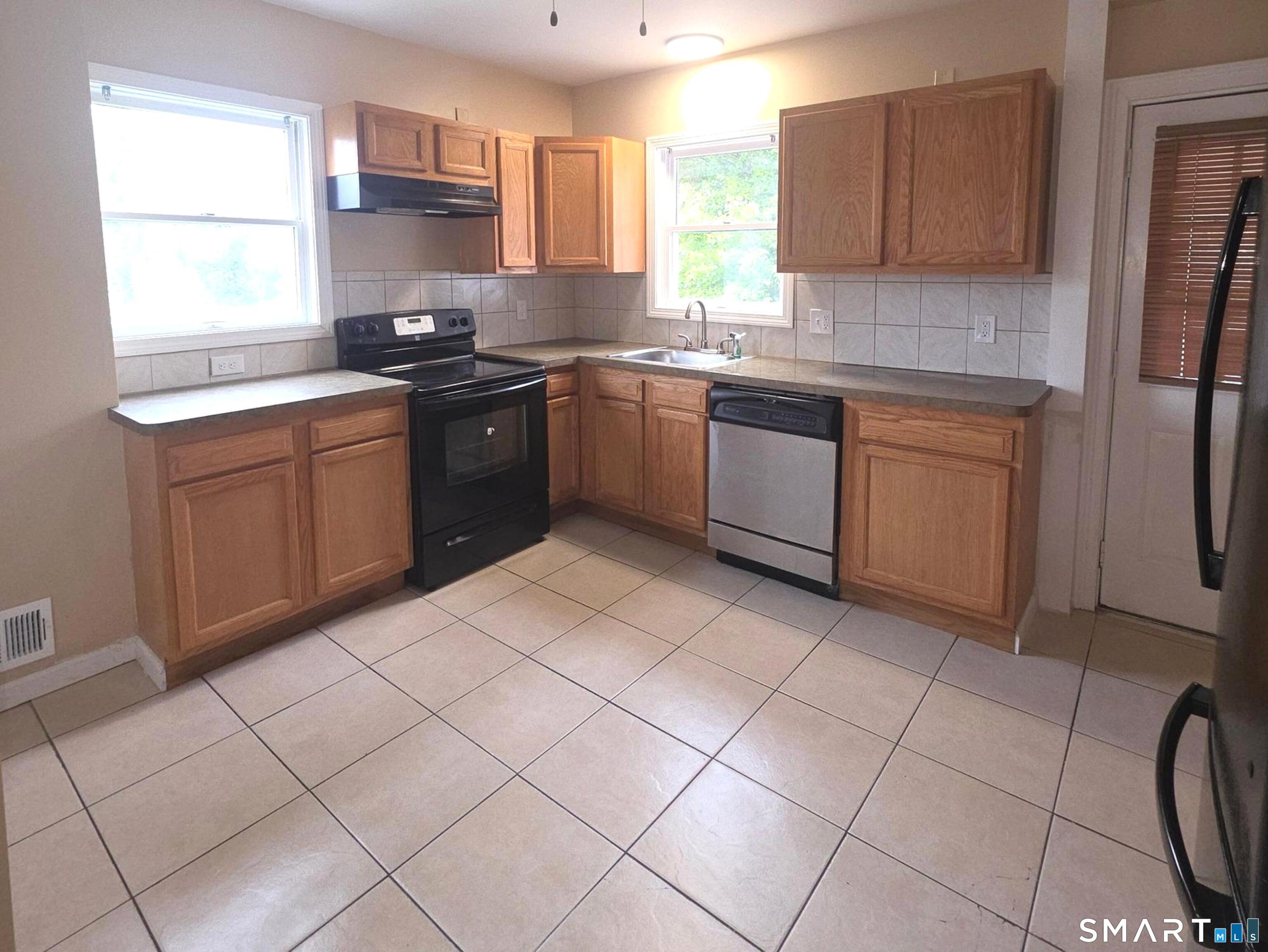 153 Tudor Street Waterbury CT 06704