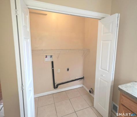 153 Tudor Street Waterbury CT 06704